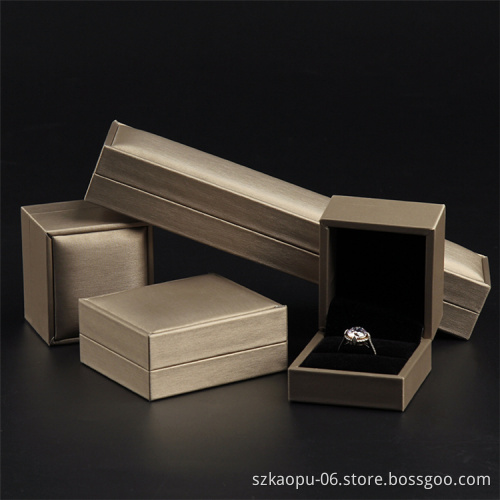 Custom Luxury Pu Jewellery Box PU Flannelette necklace packaging